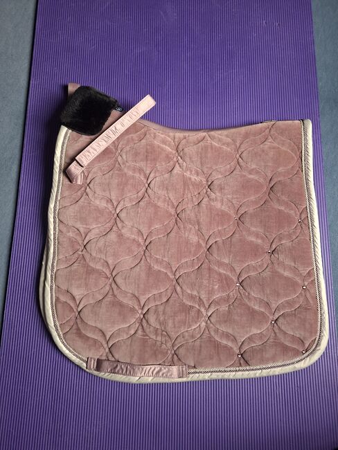 Eskadron velvet blossom Schabracke Dressurschabracke, Julia, Schabracken, Tellingstedt 