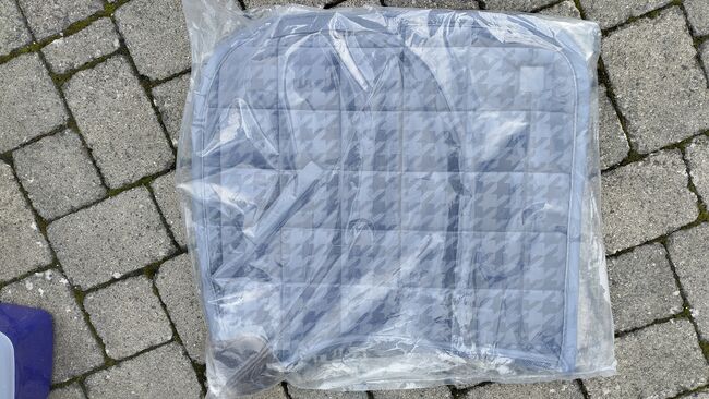Eskadron Velvet Stamp Schabracke, Eskadron , Maren, Dressage Pads, Euskirchen, Image 2
