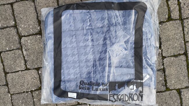 Eskadron Velvet Stamp Schabracke, Eskadron , Maren, Dressage Pads, Euskirchen