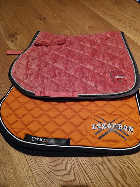 Eskadron VS Schabracken, Eskadron , Sandra, Czapraki, Erl, Image 7