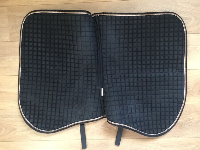 Eskadron VS Schabracke Cotton, Eskadron  Cotton schwarz, Isabelle Köster, Dressage Pads, Staufen, Image 2