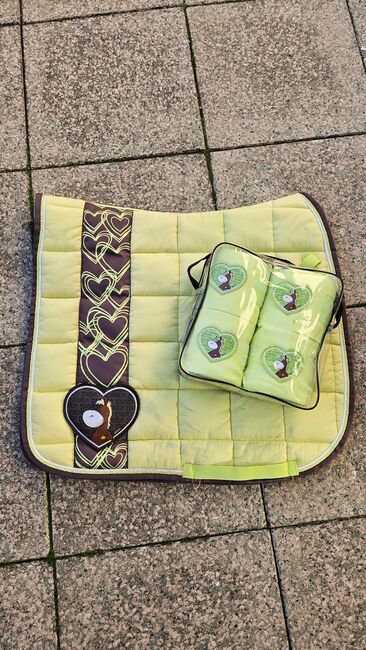 Eskadron Schabracke DL Nici Bandagen + Gamaschen, Eskadron  Nici Herbst/Winter 2015, Sarah , Dressage Pads, Mücheln