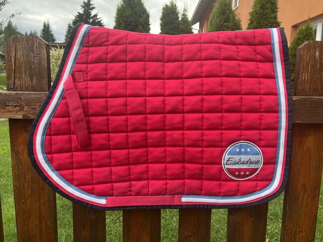 Eskadron Schabracke Freshberry, Eskadron Freshberry, Selina Landl, Dressage Pads, Aich