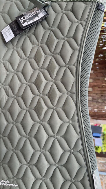 ESKADRON Schabracke Sparkle Platinum 2022 VS, ESKADRON Sparkle Platinum 2022, Dilara Kaufmann, Dressage Pads, schwarzenberg, Image 4