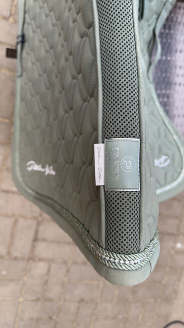 ESKADRON Schabracke Sparkle Platinum 2022 VS, ESKADRON Sparkle Platinum 2022, Dilara Kaufmann, Dressage Pads, schwarzenberg, Image 2