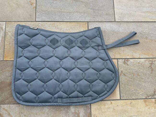 Eskadron Schabracke VS Glossy Wave ashblue graublau Warmblut Set, Eskadron Glossy Wave, Miriam Ostkotte, Dressage Pads, Ochtrup, Image 3