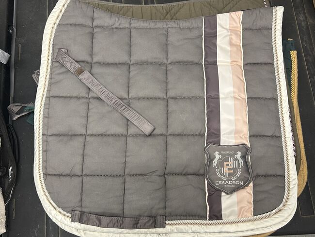 Eskadron Schabracken mit Bandagen, Eskadron  Verschiedene siehe Bilder, Uschi, Dressage Pads, Nettetal, Image 5