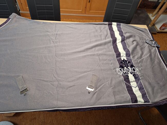 Eskadron Abschwitzdecke Gr.xxl grau, Eskadron  Abschwitzdecke , Jenna2017, Horse Blankets, Sheets & Coolers, Bielefeld 