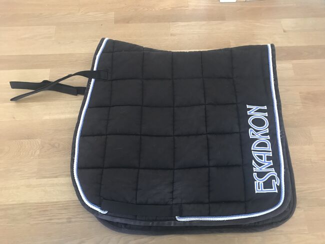 Eskladron Big Square, Eskadron Big Square, Leo, Dressage Pads, Stimmt 