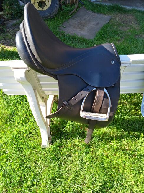 Euroriding 17,5", Euroriding, Laura Spille, Dressage Saddle, Großenkneten