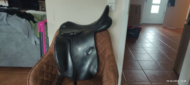 Euroriding Achat Dressursattel 18 Zoll, Euroriding Achat, Sabrina, Dressage Saddle, Langwedel