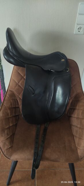 Euroriding Achat Dressursattel 18 Zoll, Euroriding Achat, Sabrina, Dressursattel, Langwedel, Abbildung 8
