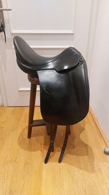 Euroriding Achat 18 Zoll, Euroriding  Achat, Anna Kienzle , Dressage Saddle, Salzburg, Image 2