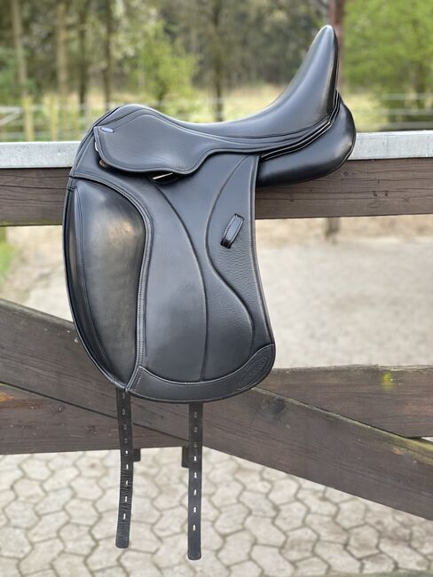 Euroriding Amethyst Sensitiv Dressursattel Lack, Euroriding Amethyst sensitiv Lack, Lea, Dressage Saddle, Wietzendorf 