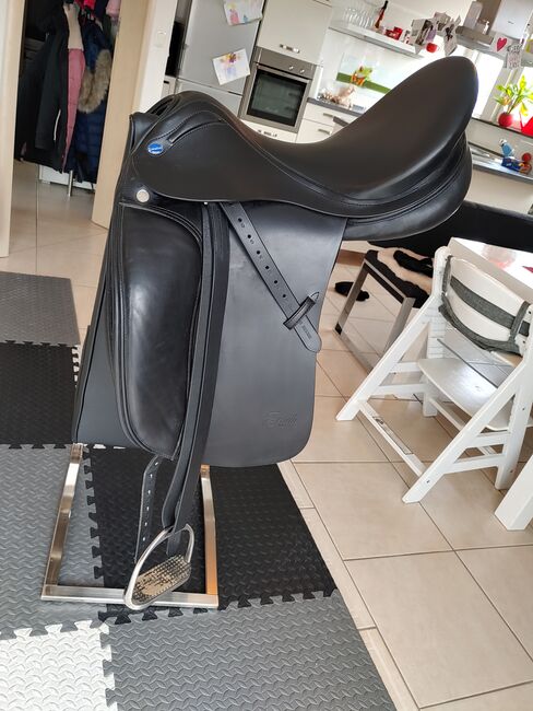 Euroriding by Prestige Dressursattel Neuwertig, Euroriding by Prestige Emilio, Sandra, Dressage Saddle, Hameln