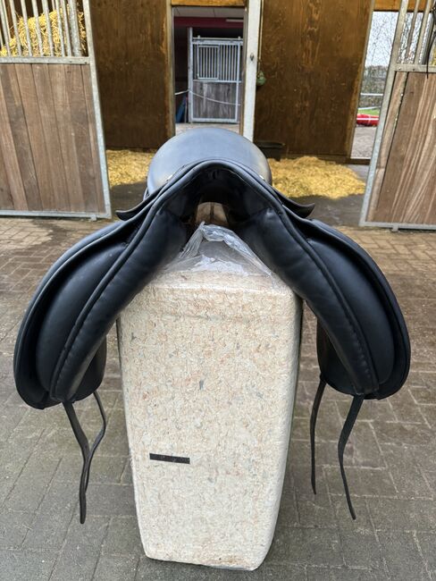 Euroriding Diamant 17,5" Dressursattel, Euroriding Diamant, Lara, Dressage Saddle, Lingen, Image 4