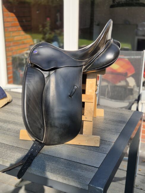 Euroriding Diamant 17'', Euroriding Diamant, Finja, Dressage Saddle, Niebüll