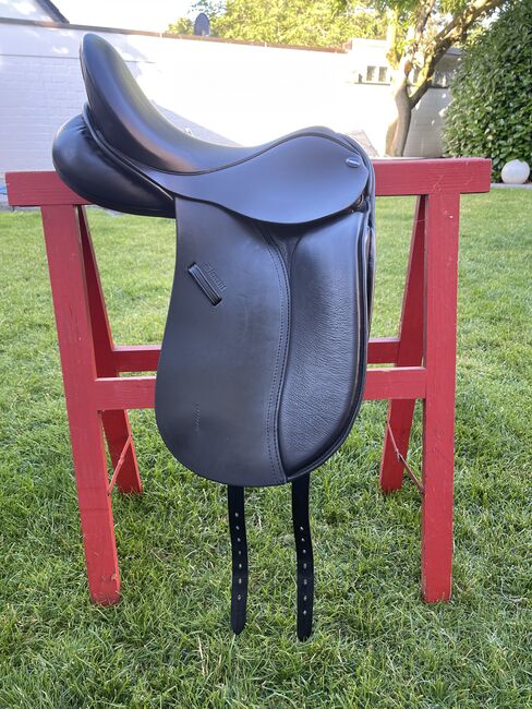 Euroriding Diamant Dressursattel 16'' NEUWERTIG, Euroriding Diamant, Caster, Dressage Saddle, Meerbusch