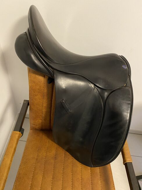 Euroriding Diamant 17,5 / 33, Euroriding  Diamant, N. Austermann, Dressage Saddle, Schapen, Image 2