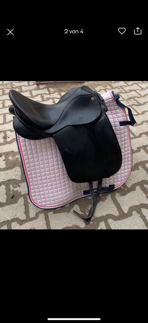 Euroriding Dressursattel (roter Punkt), Euroriding Diamant, Nina, Dressage Saddle, Oelde, Image 2