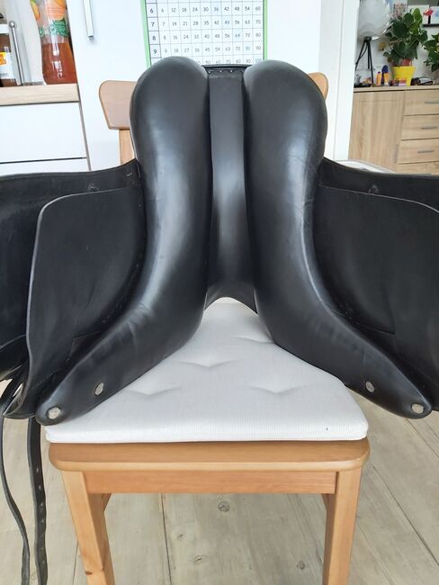 Euroriding Dressursattel Achat 18" schwarz 33/34 Kammer, Euroriding Achat, Katrin , Dressage Saddle, Tornesch , Image 10