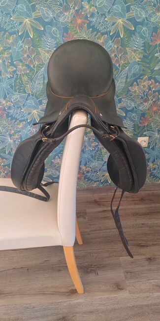 Euroriding Luxor, Euroriding Luxor, Ann-Kathrin Bergmann, Dressage Saddle, Maulbronn, Image 3