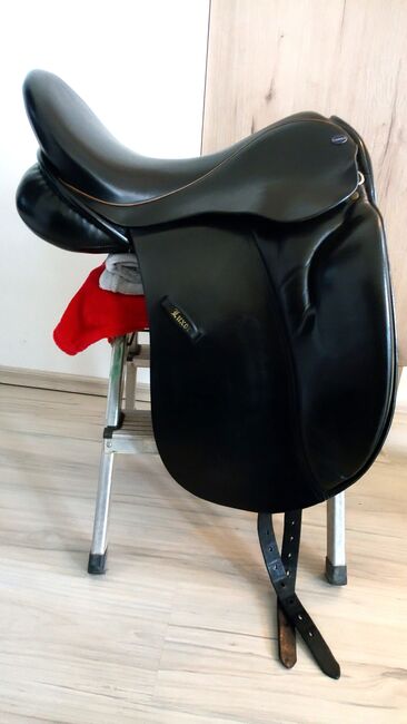 EURORIDING LUXOR DRESSURSATTEL 17" Spring tree flexible gebraucht, EURORIDING LUXOR Spring tree / flexible points / 17 Zoll, D. Winkler , Dressage Saddle, Bindlach, Image 4