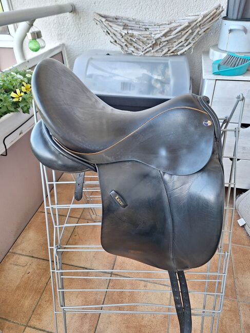 Euroriding Luxor Dressursattel 18 Zoll, Euroriding Luxor, Miriam Rettig , Dressage Saddle, Neu-Anspach