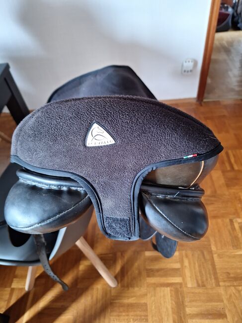 Euroriding Luxor Dressursattel 18 Zoll, Euroriding Luxor, Miriam Rettig , Dressage Saddle, Neu-Anspach, Image 3