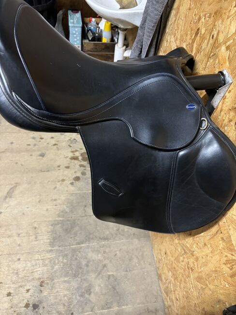 Euroriding Springsattel, Euroriding, AB, Jumping Saddle, Biel-Benken 
