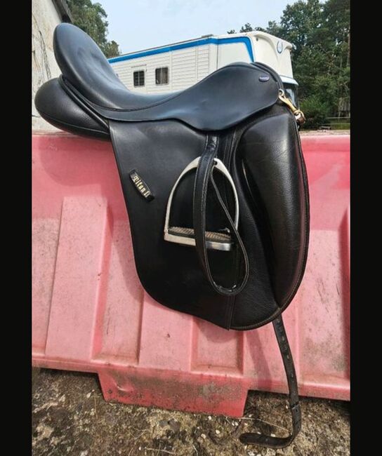 Euroriding Titan II, Euroriding  Titan II, Stefanie Marx , Dressage Saddle, Berlin