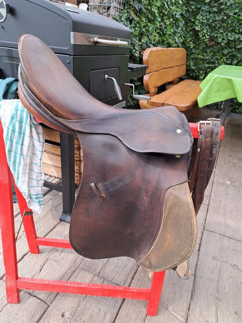 Vielseitigkeitssattel von Benz, Schwerpunkt springen, Benz, Melanie , All Purpose Saddle, Hausen , Image 2