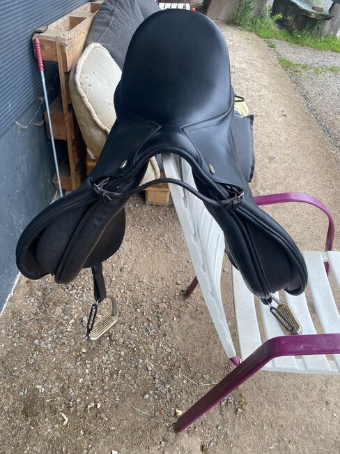 Vielseitigkeitssattel, Horse and Passion  Seriennummer 4083, Saskia , Lambskin Pad, Uhldingen-Mühlhofen , Image 2