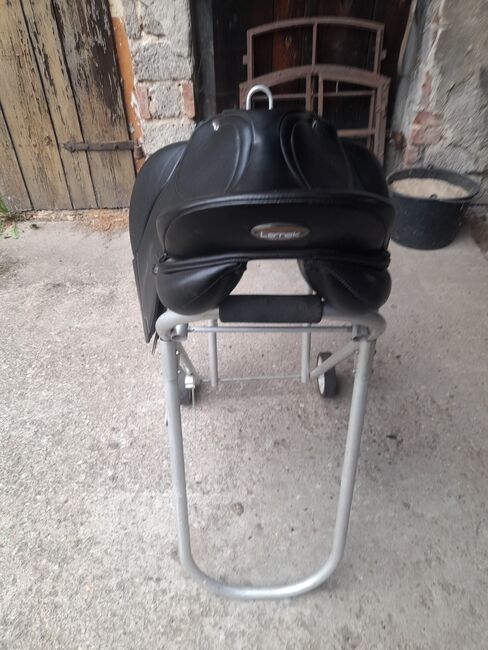 Vielseitigkeitssattel Letek 18 Zoll, Leder/Kunstleder, Letek/ Tekna, Vanessa Müller , All Purpose Saddle, Salzwedel OT Eversdorf, Image 4