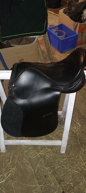 Vielseitigkeitssattel - NEU - Breite Kammer Haflinger/Kaltblut co., Kristin Hilf , All Purpose Saddle, Pommelsbrunn