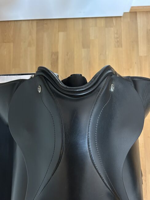 Fabian Greinert Dressursattel Sitzgröße 17“ / Kammerweite 28“, Fabian Greinert Fabian Greinert Dressursattel, Felicia Honsel, Dressage Saddle, Düsseldorf , Image 5