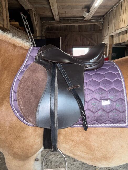 Vielseitigkeitssattel, auch fürs Holzpferd, Selina Herrmann, All Purpose Saddle, Kirchenthumbach 
