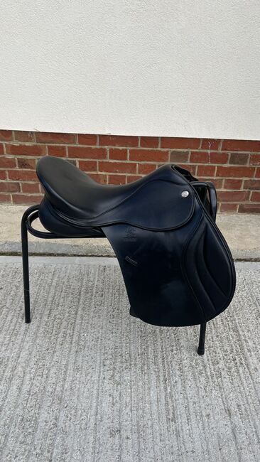Fairfax classic GPHW with changeable gullet saddle 17.5, Fairfax Classic GPHW, Marta, All Purpose Saddle, Great Oxney Green