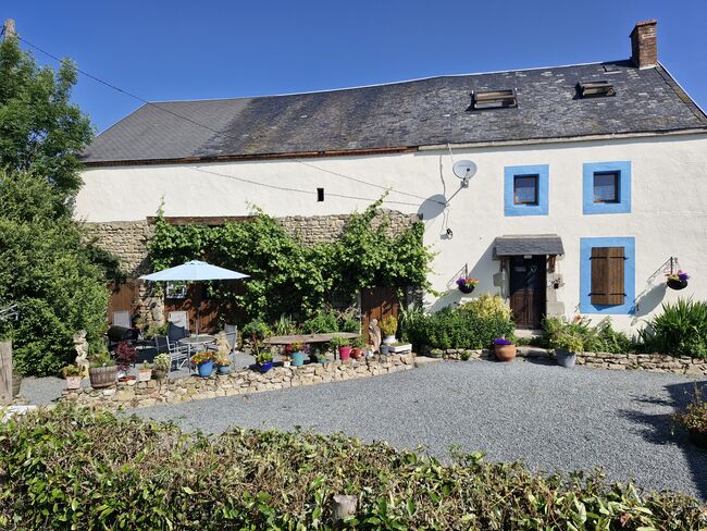Farmhouse, with attached barn, outbuilding and land, Anne Aspley-Bagwell , Equestrian Properties, Domeyrot , Image 3