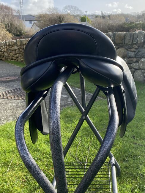 Farrington’s GP, Farrington’s  GP, Dawn Jones, All Purpose Saddle, Dyffryn Ardudwy , Image 2