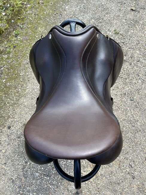 Farrington VSD 17.5” brown saddle, Farrington , Anna Kunkel , All Purpose Saddle, York, Image 2