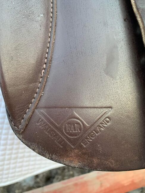 Farringtons Dark Brown Leather Saddle 17.5", Farringtons, Saphron , All Purpose Saddle, Hatchmere, Image 3