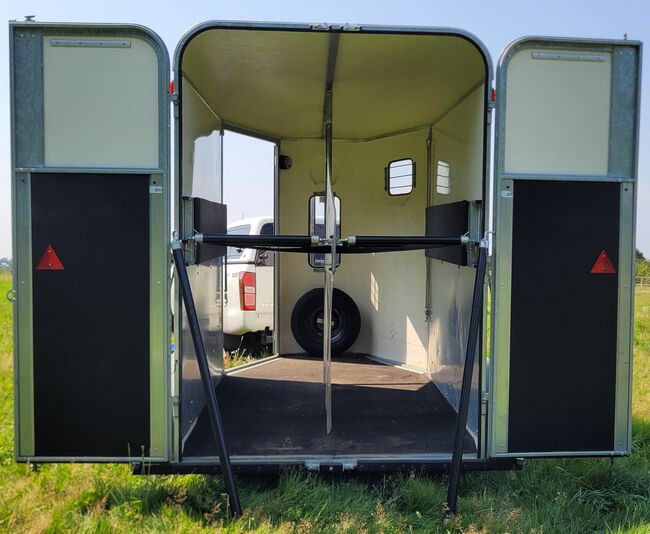Fautras Provan Classic (EZ 2016), Fautras Provan Classic, Alexandra Winter , Horse Trailers, Rodenbach , Image 6