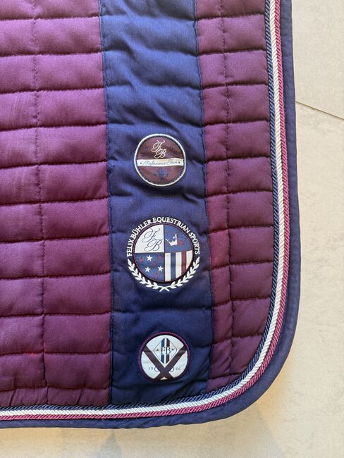 Felix Bühler Schabracke Aubergine VS, Felix Bühler, Elisabeth, Dressage Pads, Innsbruck, Image 2