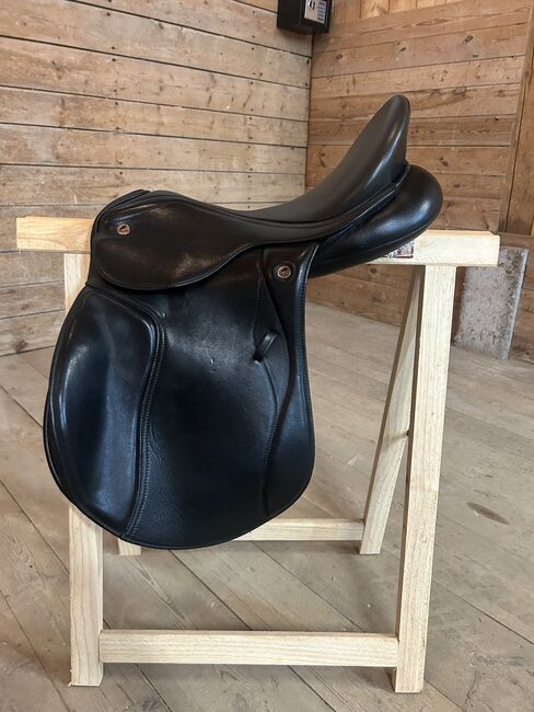 Felix Bühler Sattel made by Kiefer, Felix Bühler made by kiefer, Sandra Koch, All Purpose Saddle, Perkam