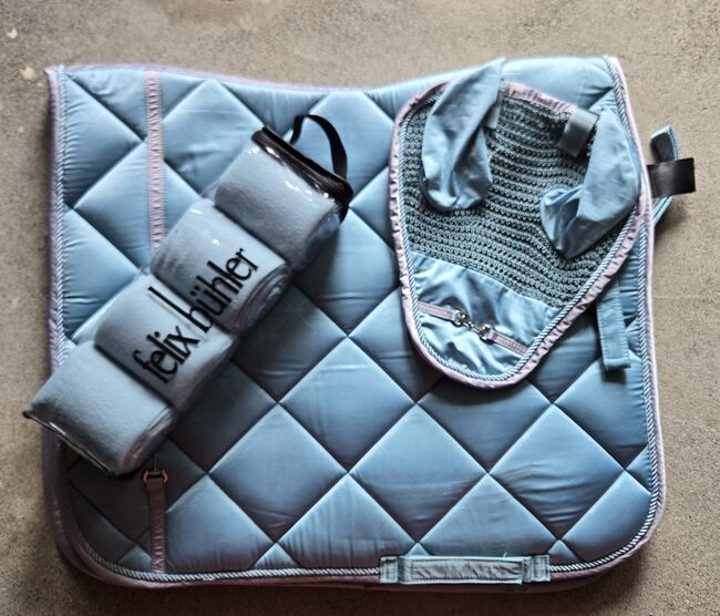 Felixbühler Schabracke/Set Classy / DR / Candy Green, Felix Bühler Set Classy, Jana Hebler , Dressage Pads, Reichenbach im Kandertal