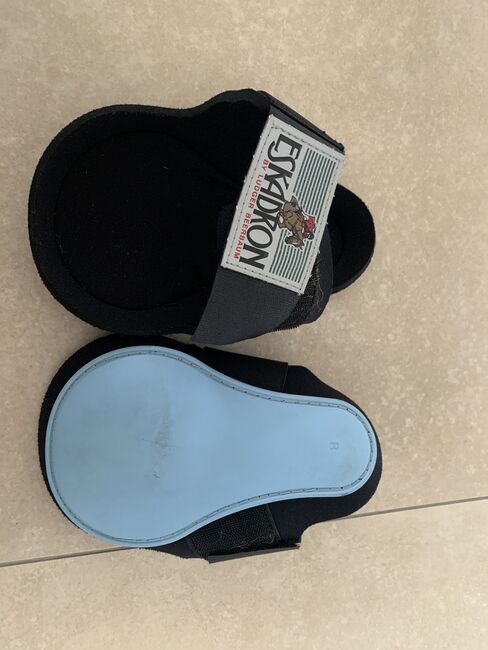 Streichkappen Eskadron, Eskadron by Ludger Beerbaum  Streichkappen , Christopher Kaufmann, Tendon Boots, Johannesberg