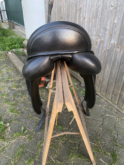 Dressursattel Fichtbauer, Fichtbauer Dressur, Manon Kiok, Dressage Saddle, Riehen, Image 3
