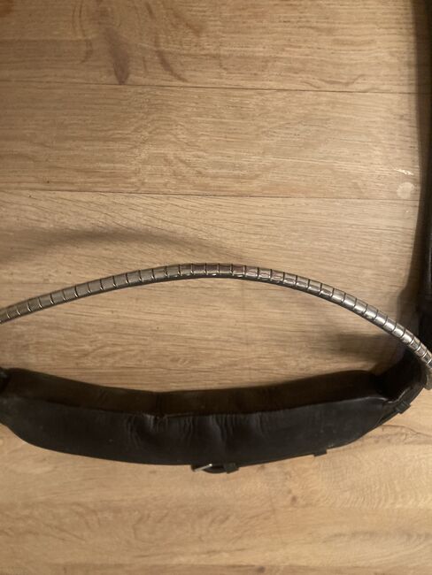 Finesse Trense schwarz- rundgenäht, Finesse/ Genickstück Druck entlastend  Hannoversches Reithalfter schwarz/ Lack, I.Sch.T, Bridles & Headstalls, Ahrensbök, Image 4