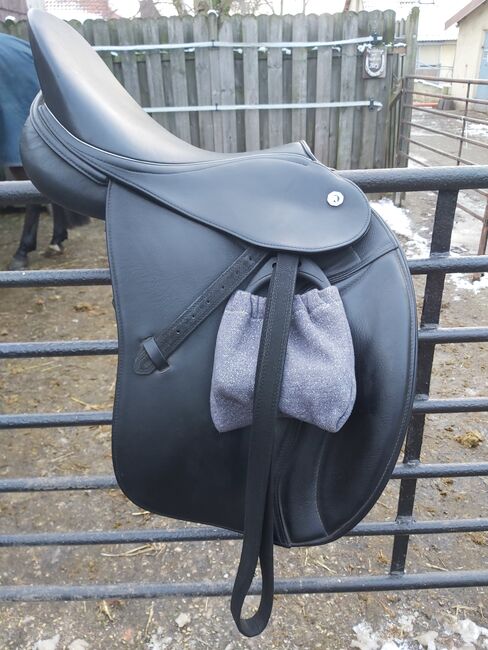 Butterfly Claudia 18", Butterfly Claudia , Anna Kraemer, Dressage Saddle, Jerxheim